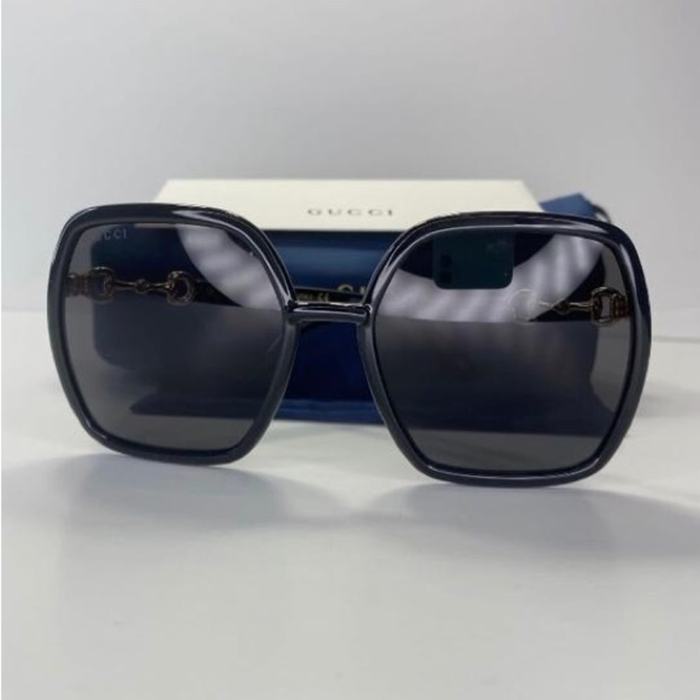 New 💯 Authentic Gucci Black Grey Square Ladies Gg0890s 001 55 Sunglasses - Picture 12 of 16